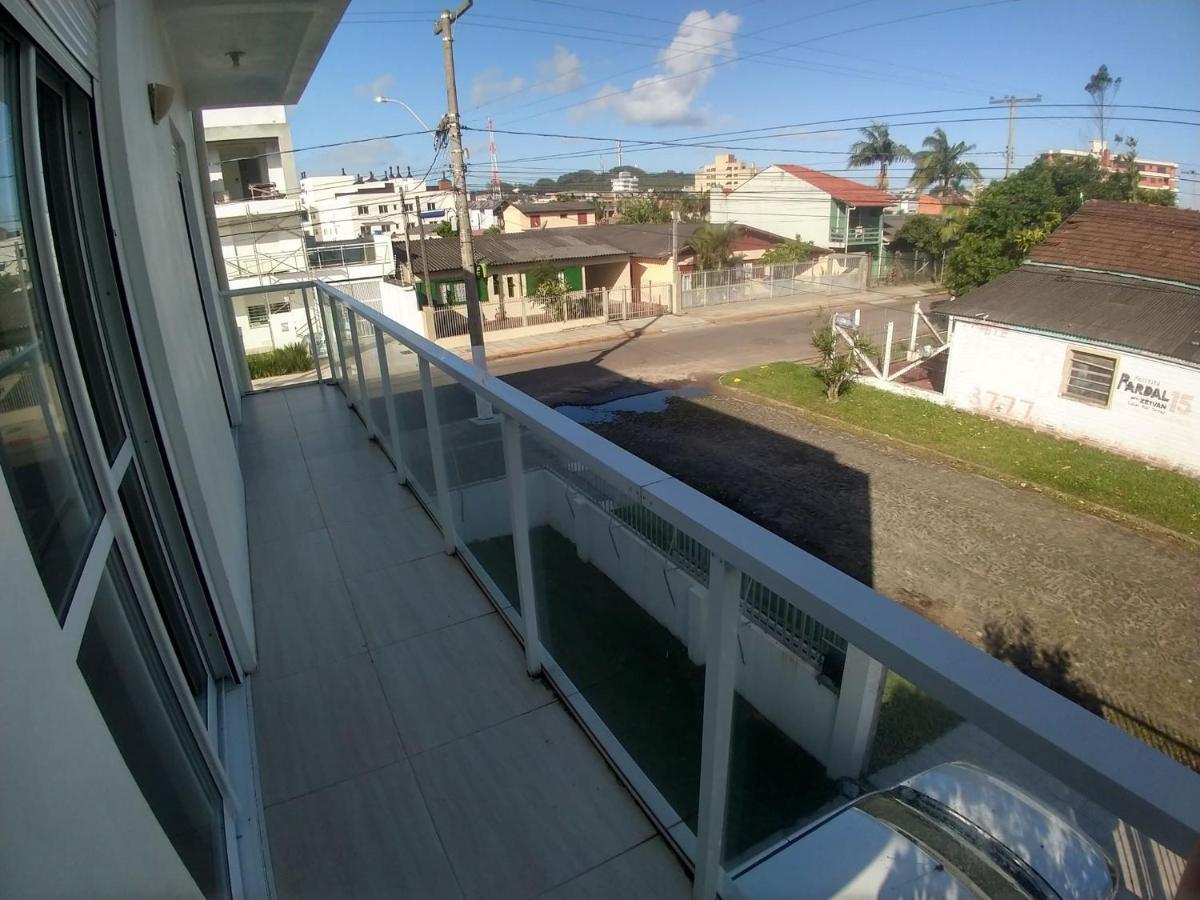 Appartement Apto. 03 Quartos à 500m da Praia à Torres Extérieur photo